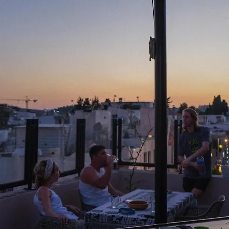 La Luna Hostel